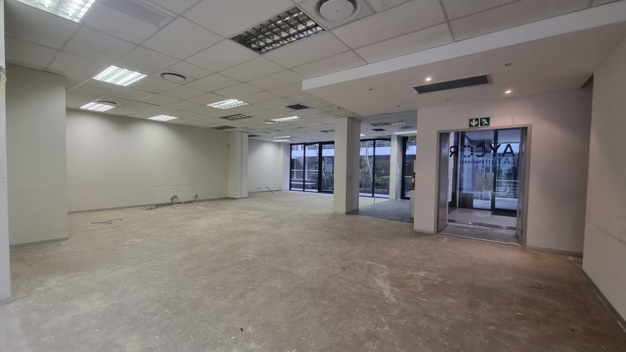 To Let Commercial Property for Rent in Woodstock Western Cape